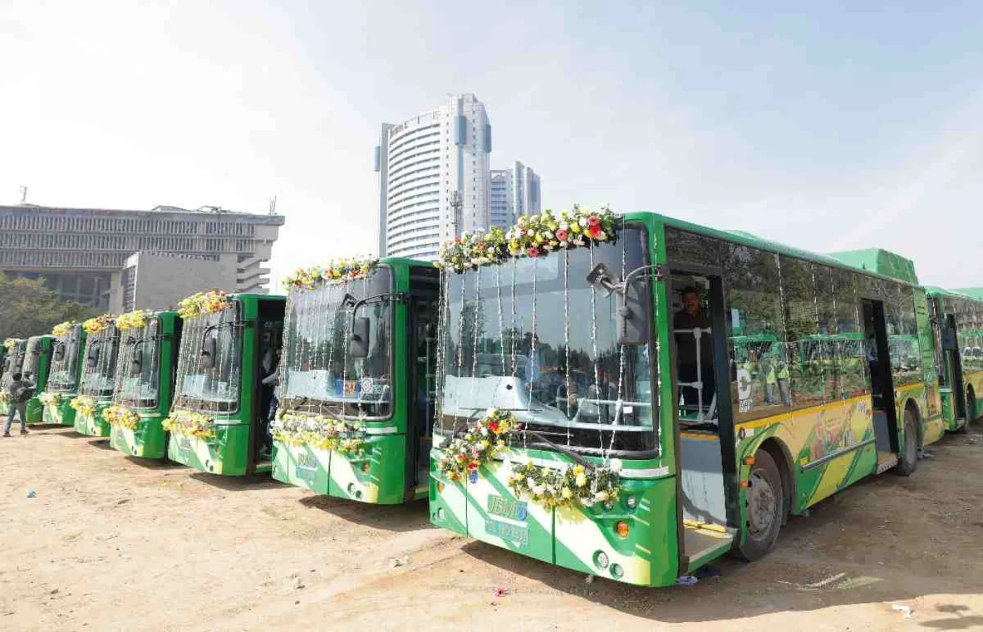 Delhi EV Revolution 2026: 500 New Electric Buses Launched | 4,000+ EV Fleet